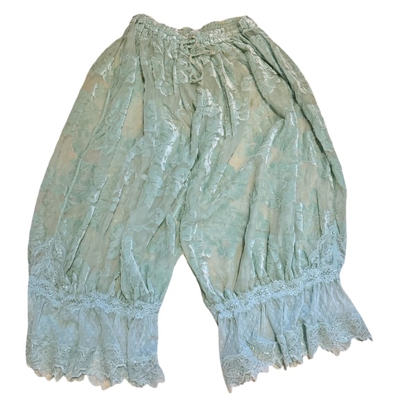 Free People Forever Young Bloomer pants-size Medium-NWT - Picture 12 of 12